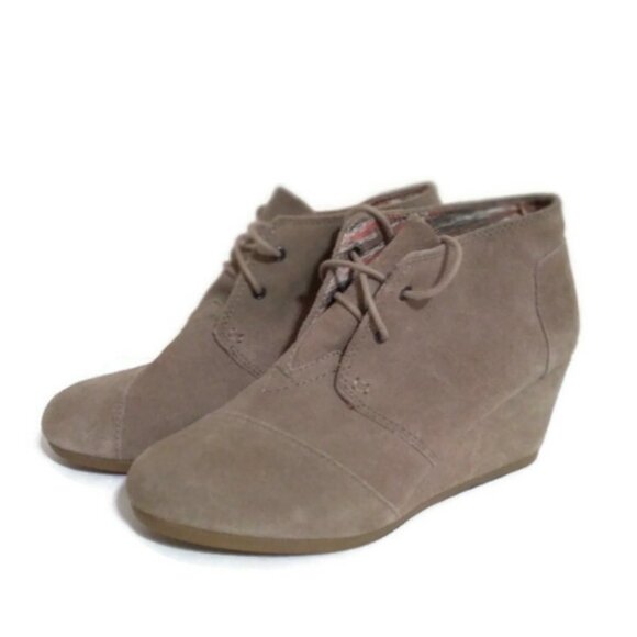 Toms Ankle Boot 8.5 Wedge Comfort Desert Taupe Suede Lace Up Tan - Picture 3 of 10